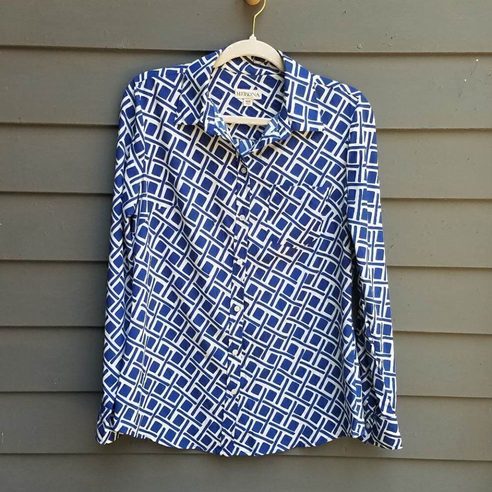 Meerona Blue White Geo Design Long sleeve Button Down Blouse Size Medium
